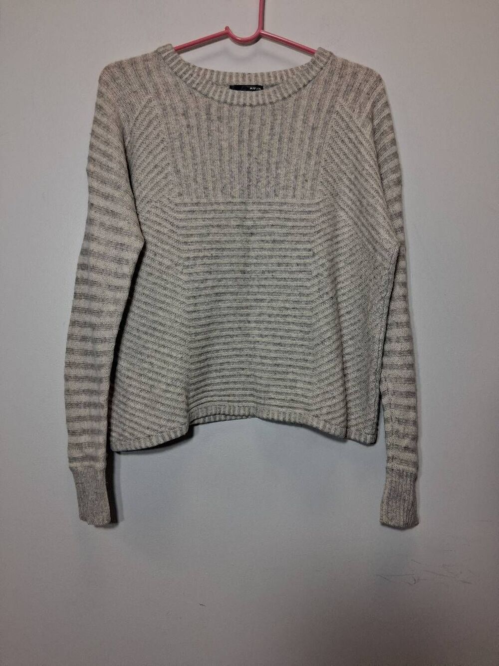 Aqua cashmere womens medium wool cashmere sweater gray mid weight boxy